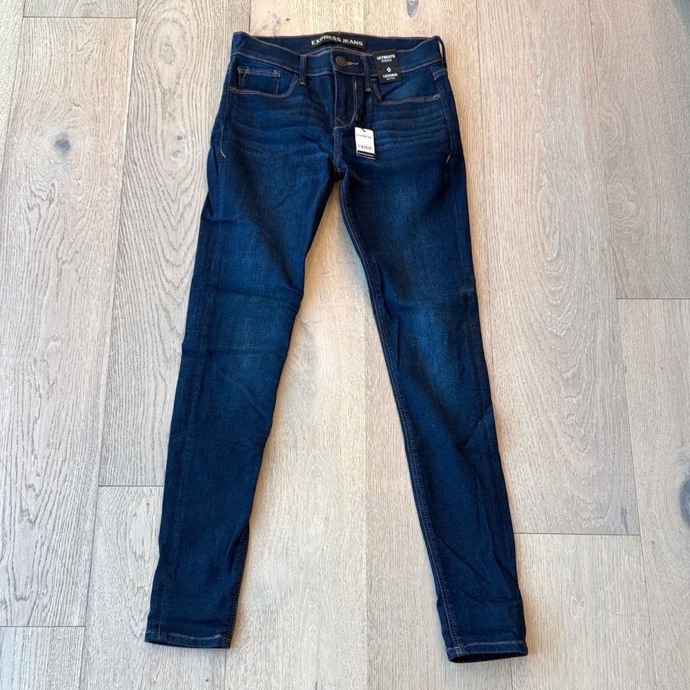 Express Women’s Dark Blue Mid-Rise Skinny Jeans – Size 0 – NWT